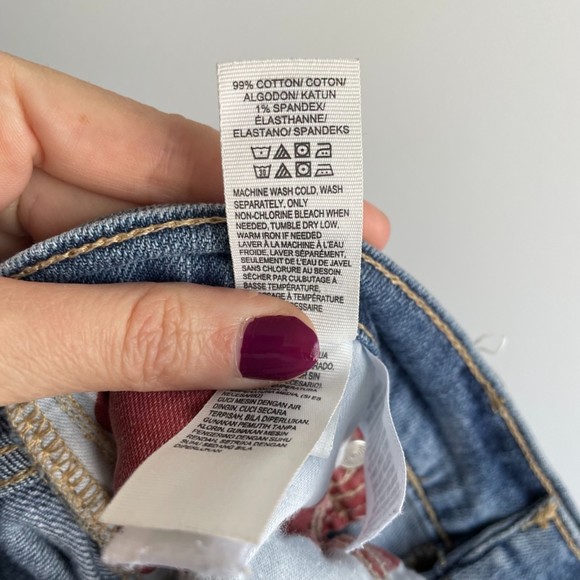 Lucky Brand Sweet Crop Ladies Denim Casual Jeans, 6/28 - Picture 4 of 7